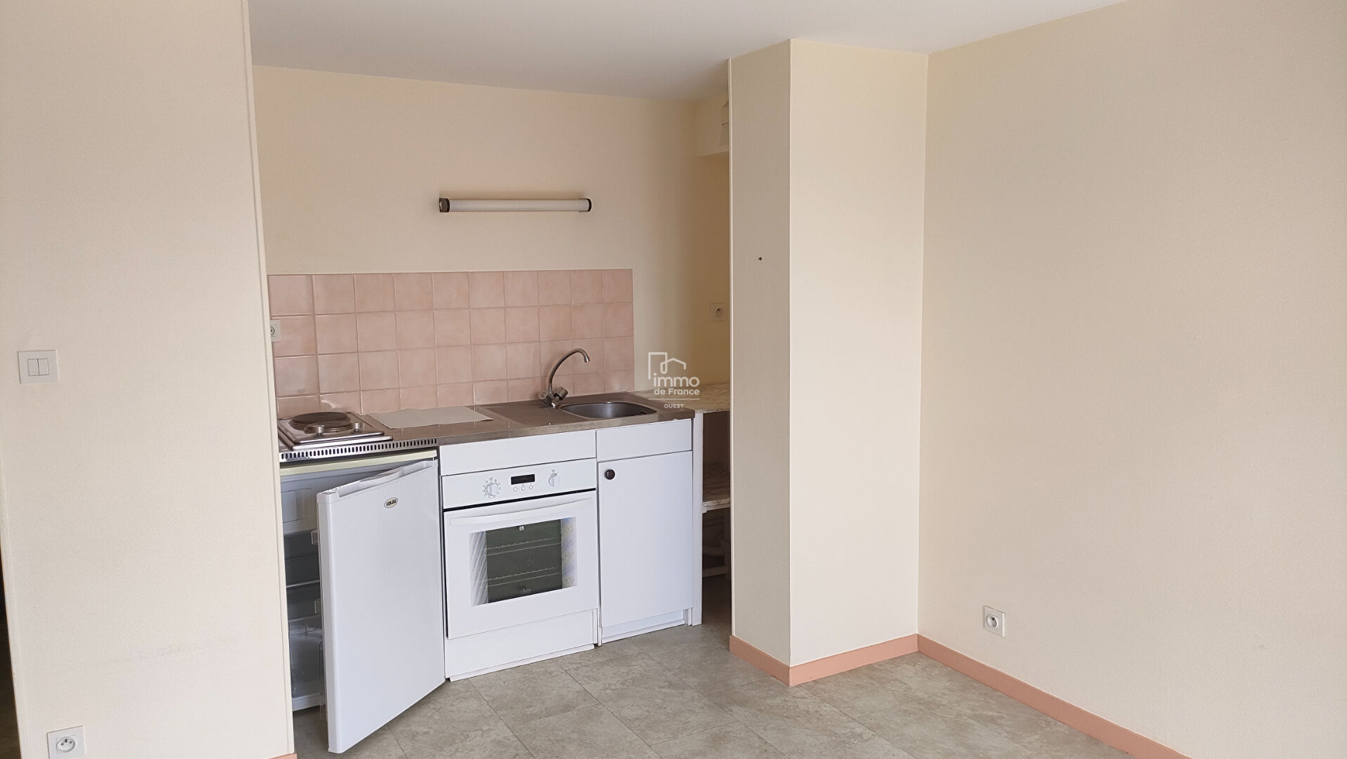 Photo Appartement Evron 2 pièce(s) 30.14 m2 image 2/4