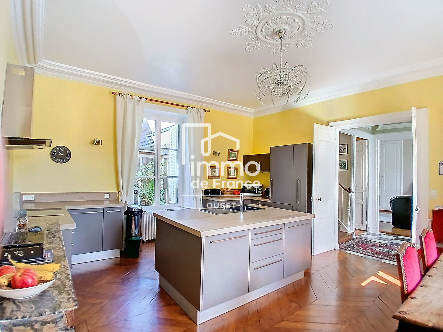 Photo Belle maison de caractère à Craon 170m2 et dépendances image 4/6