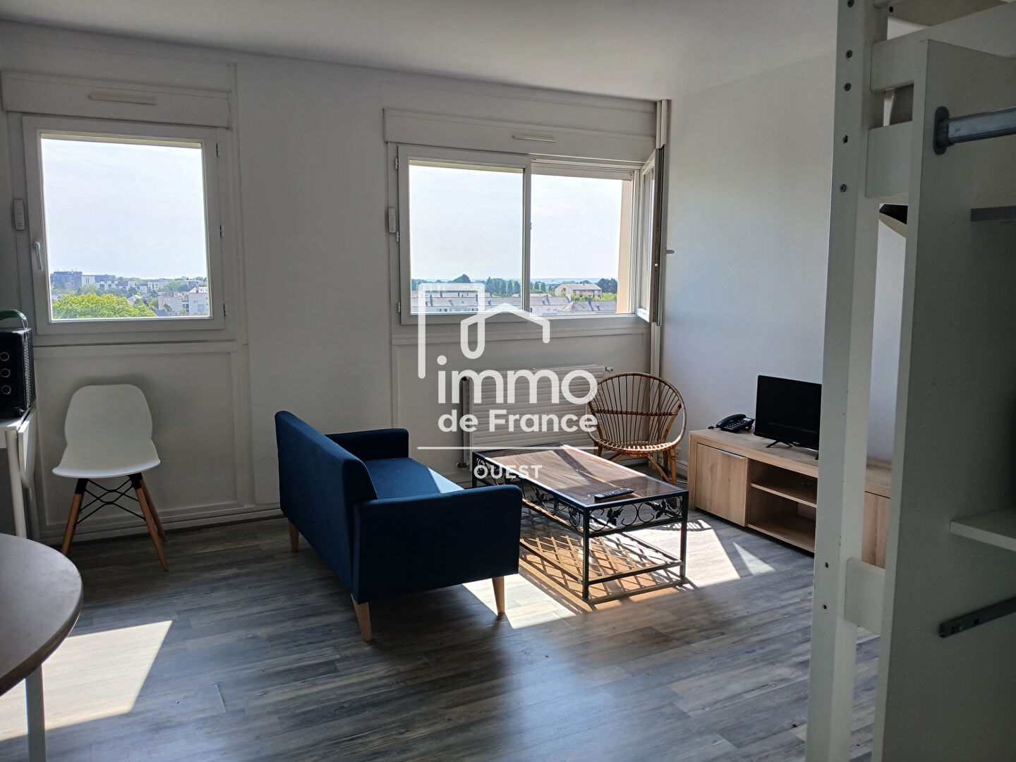 Photo ANGERS ROSERAIE : EN EXCLUSIVITE T1 VENDU LOUE EN MEUBLE image 1/6