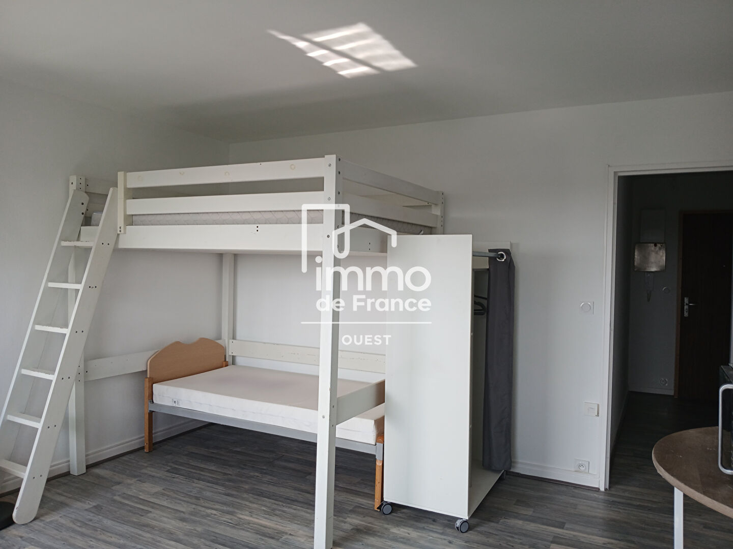 Photo ANGERS ROSERAIE : EN EXCLUSIVITE T1 VENDU LOUE EN MEUBLE image 5/6