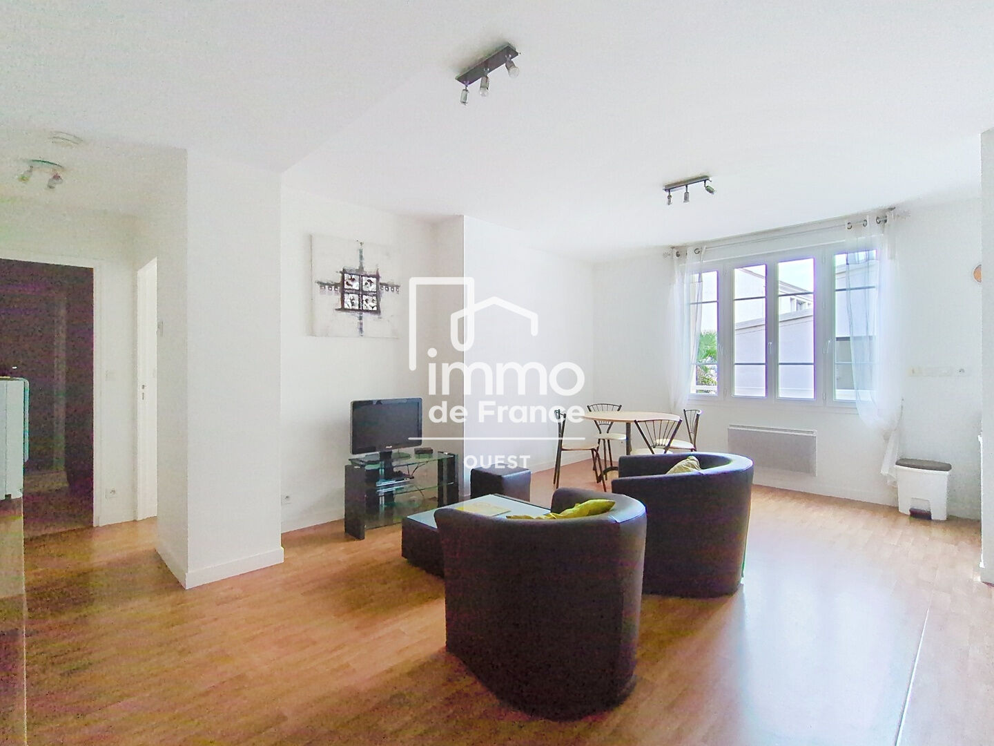 Photo Appartement Laval 2 pièce(s) 50.01 m2 image 3/6