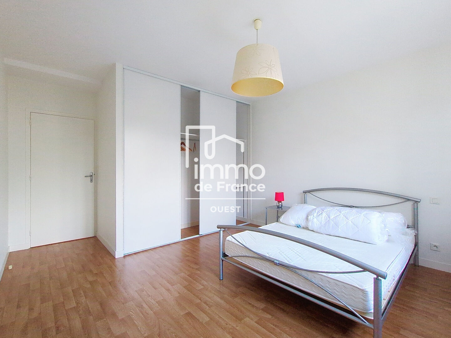 Photo Appartement Laval 2 pièce(s) 50.01 m2 image 4/6