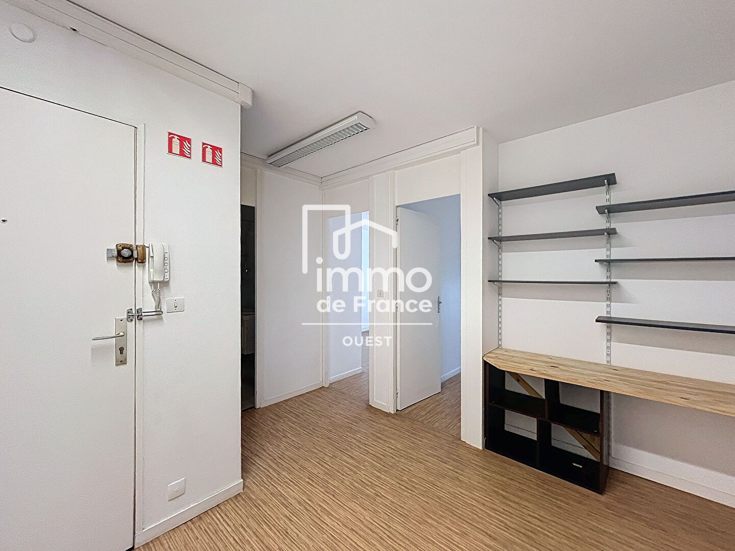 Photo Appartement T3 de 67 m2 avec loggia et cellier image 1/6