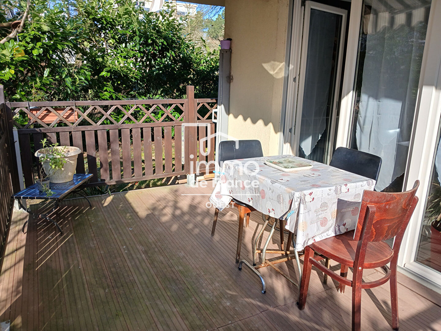 ANGERS JULES VERNE : T4 AVEC 3 CHAMBRES EN REZ DE JARDIN