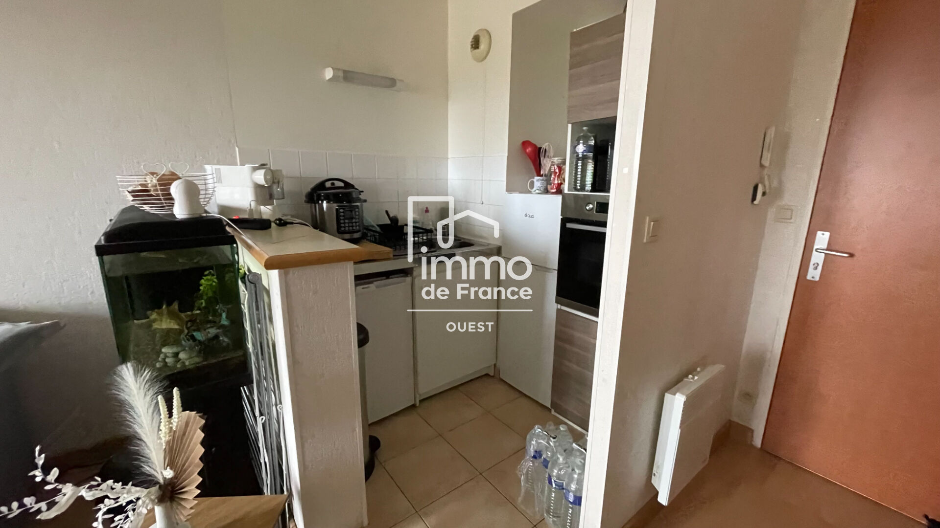 Photo Appartement 2 pièces avec balcon en plein centre de Couëron image 2/4