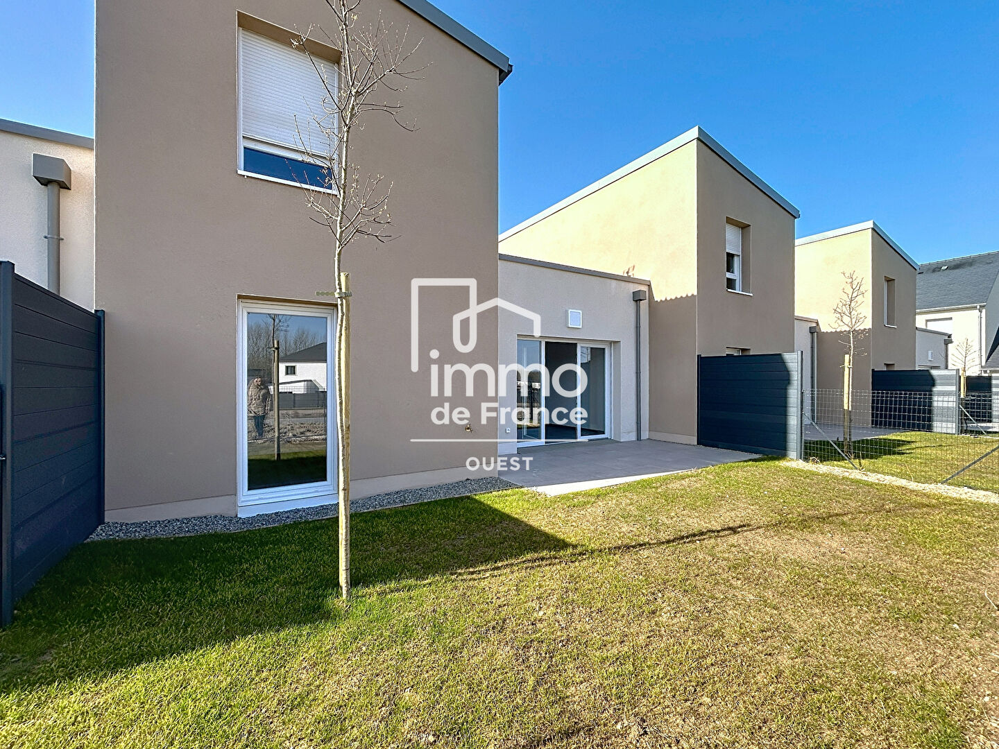 Maison neuve L Huisserie