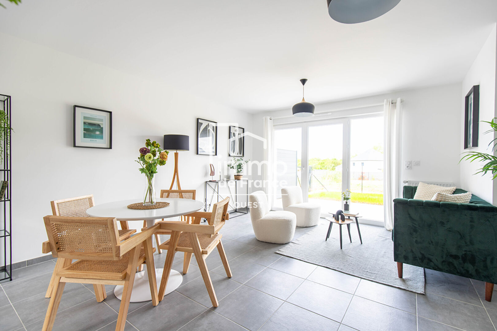 Photo Maison neuve L Huisserie image 2/6