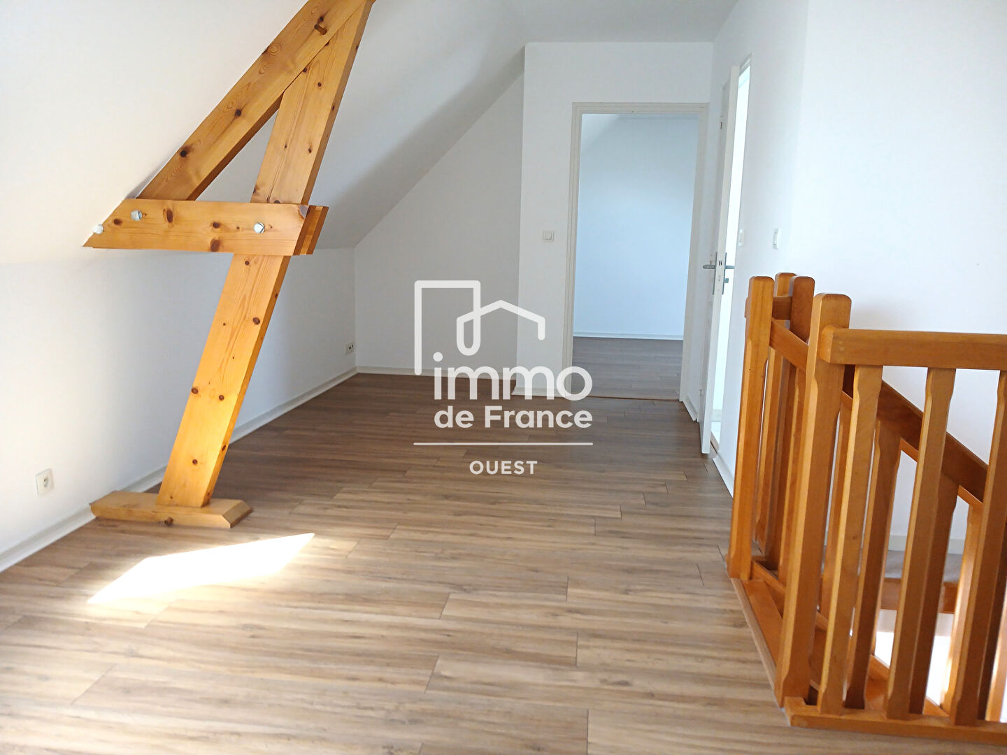 Photo ANGERS PROCHE MADELEINE: APPARTEMENT T3 EN DLUPLEX AVEC 2 PARKING image 3/6