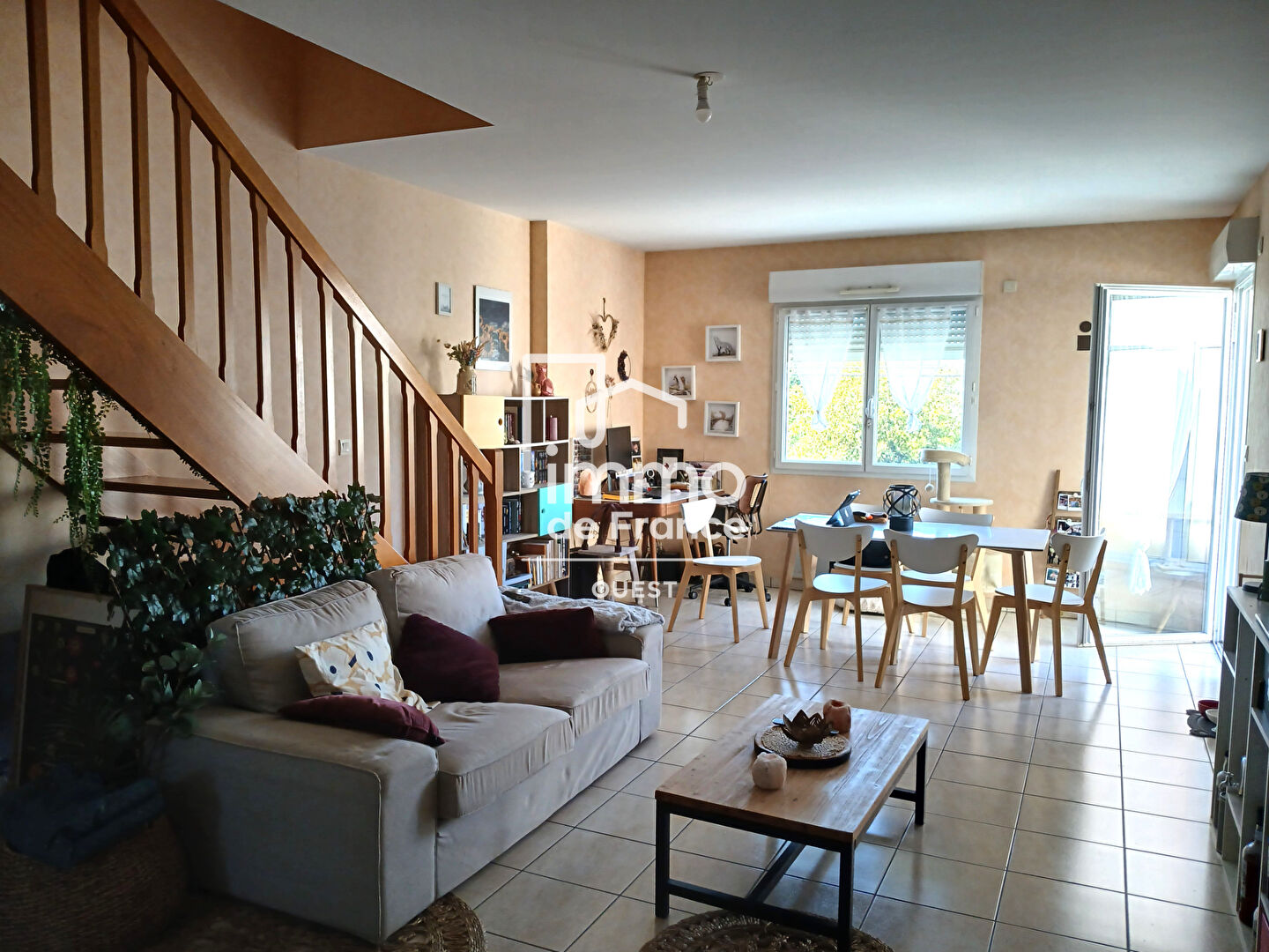 ANGERS PROCHE MADELEINE: APPARTEMENT T3 EN DLUPLEX AVEC 2 PARKINGS