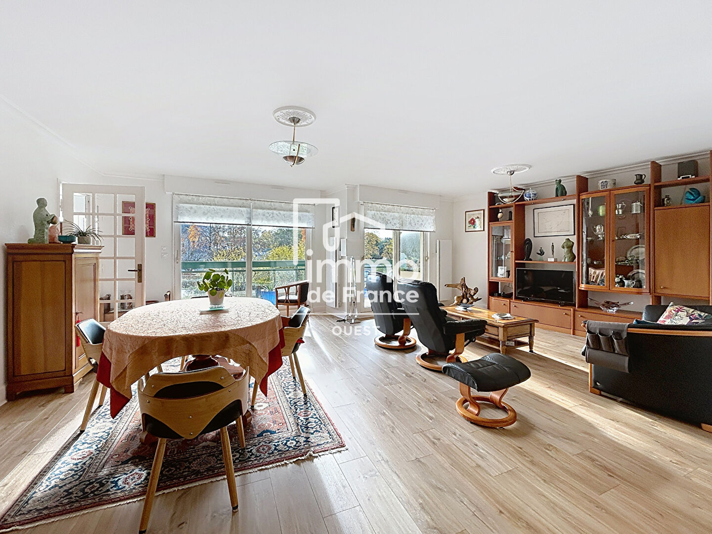 Photo Appartement Laval 5 pièce(s) 115 m2 image 2/6