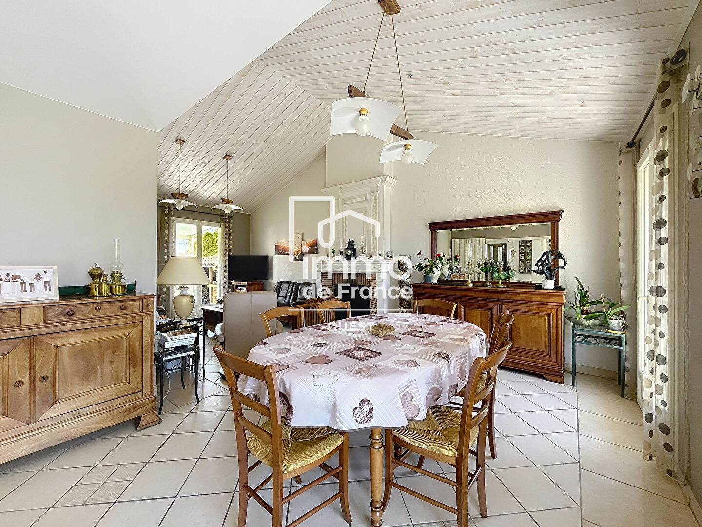 Maison Dompierre Sur Yon 6 pièce(s) 130 m2