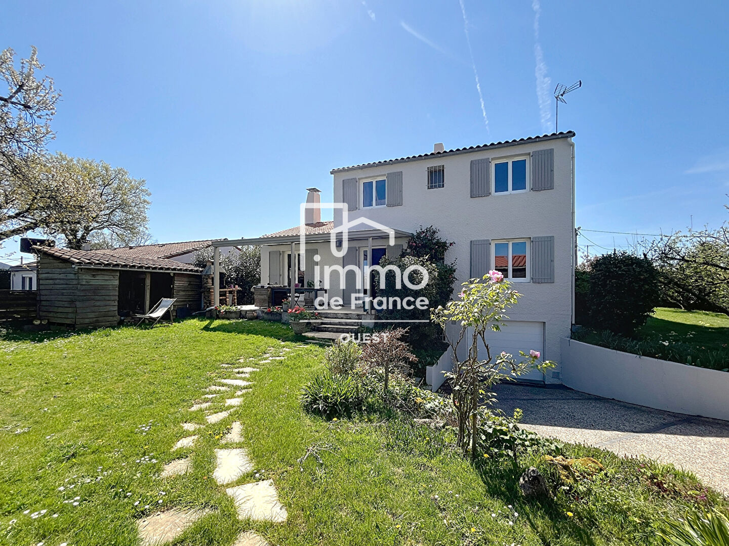 Photo Maison Dompierre Sur Yon 6 pièce(s) 130 m2 image 2/6