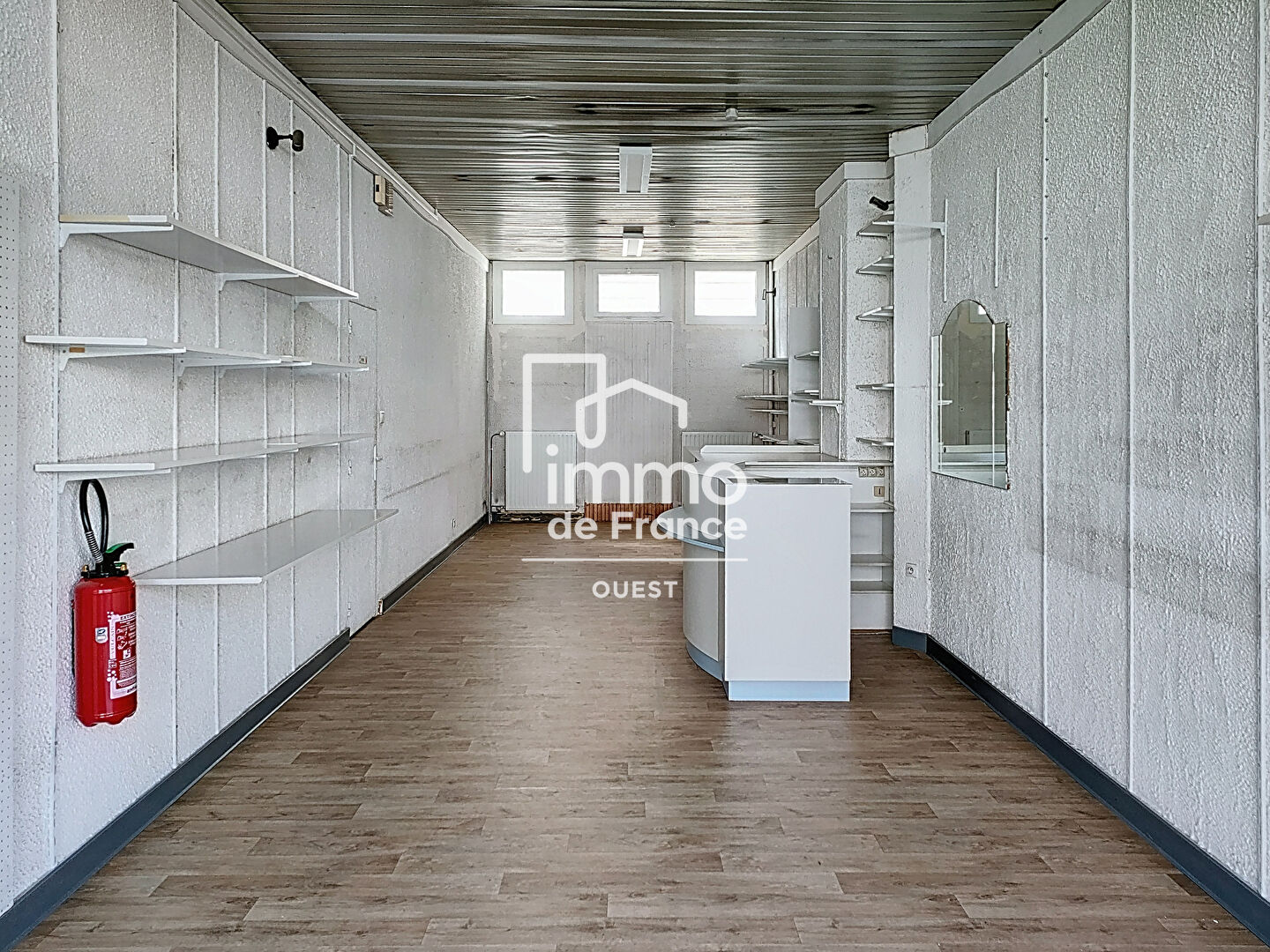 Photo Local commercial  36.24 m2 - LA ROCHE SUR YON image 1/6