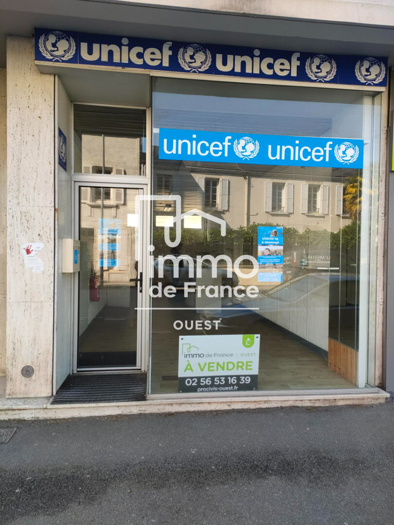 Photo Local commercial  36.24 m2 - LA ROCHE SUR YON image 3/6