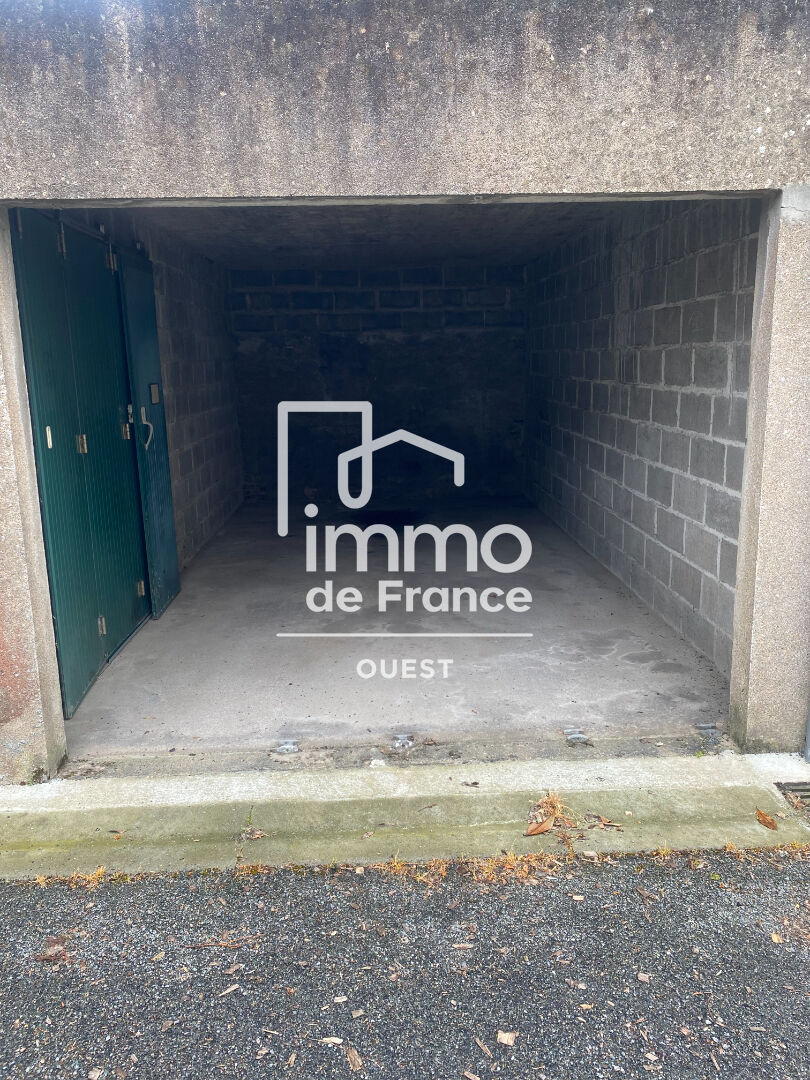 Garage 20 bis, Rue de Brissac