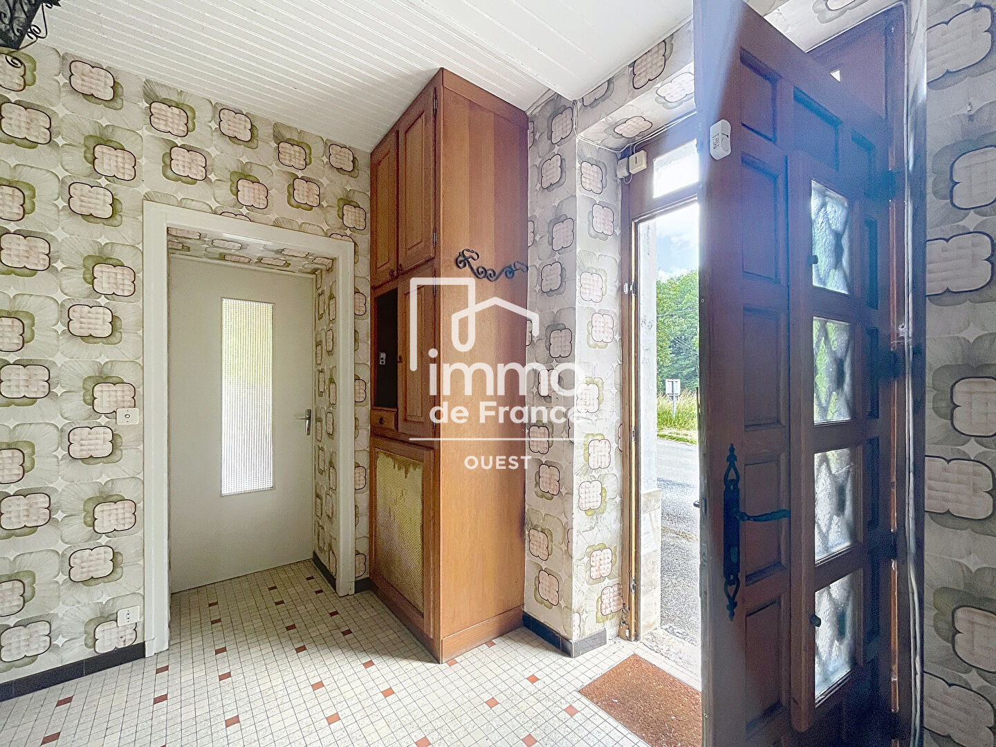 Photo Maison 213 m² - SAINT MARTIN DE CONNEE image 2/6