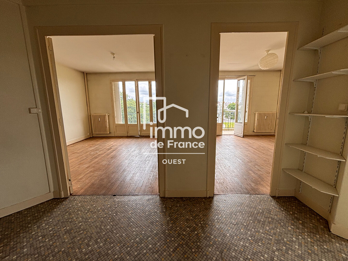 Photo APPARTEMENT ANGERS GARE/VISITATION image 2/5