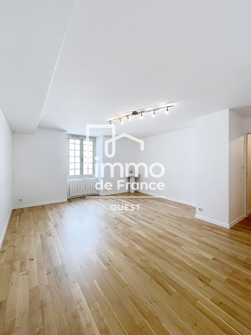 A LOUER LAVAL CENTRE - Appartement  3 pièce(s) 77.23 m2