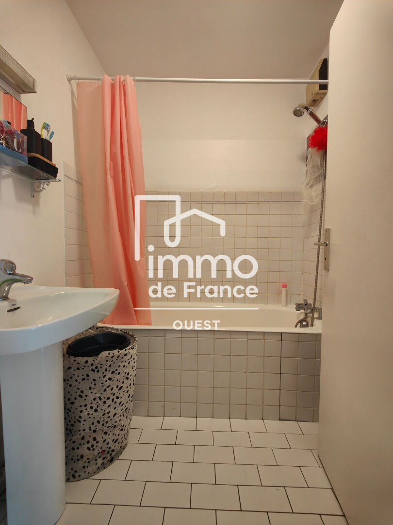 Photo Appartement 30m² - Meusnier de Querlon - Locataire en place - Loyer 5640 image 5/5