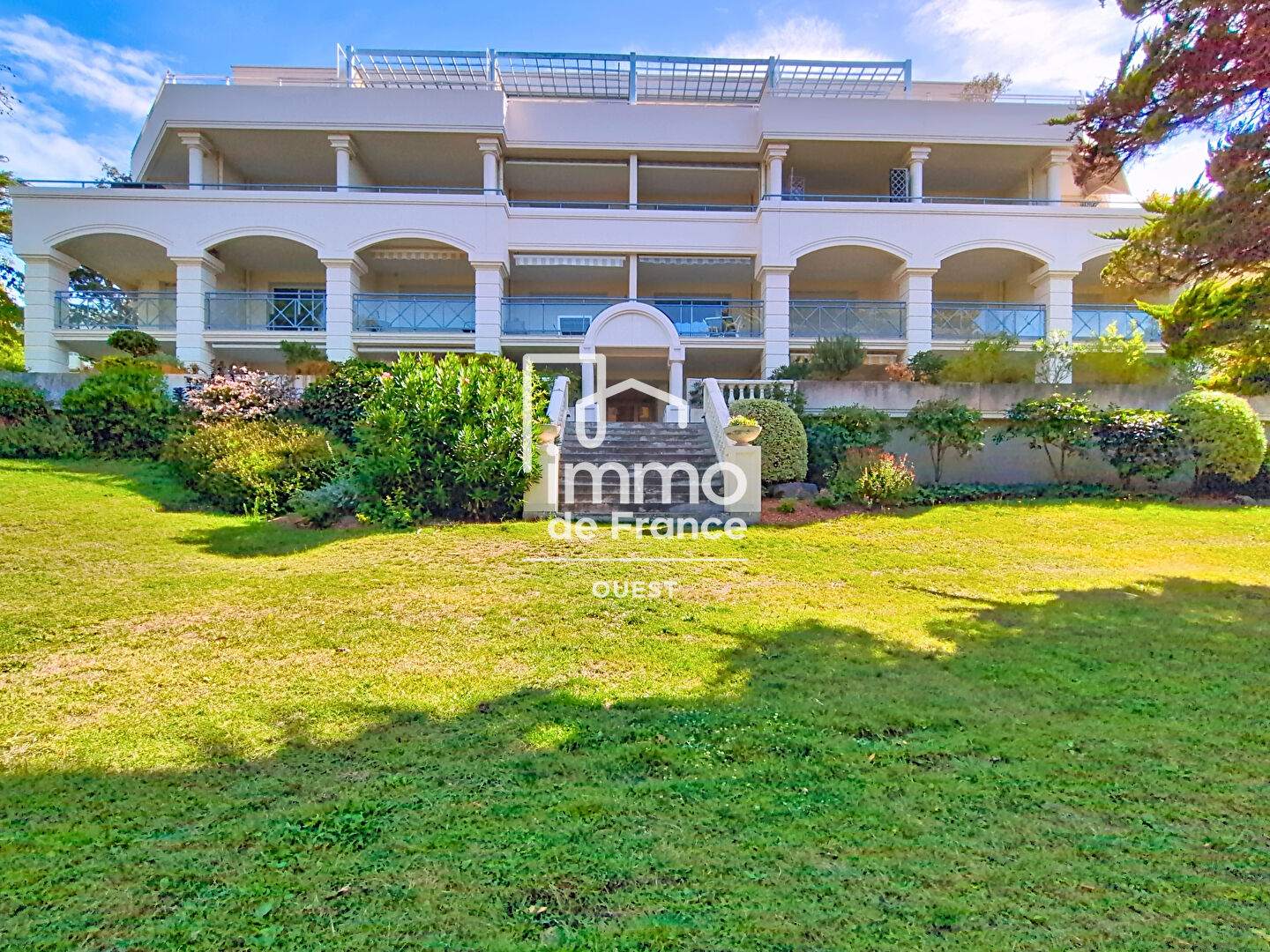 Appartement type 3 - 58m2 - Royal Park - Garage double