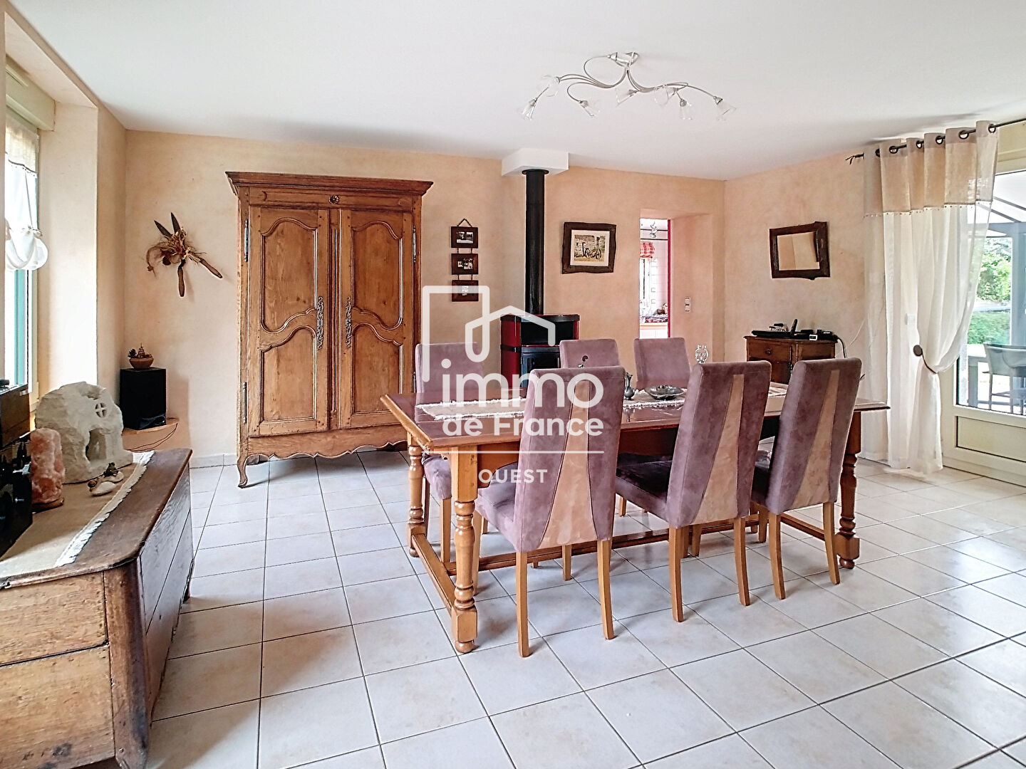Photo Maison Aron 12 pièce(s) 228 m2 image 5/6