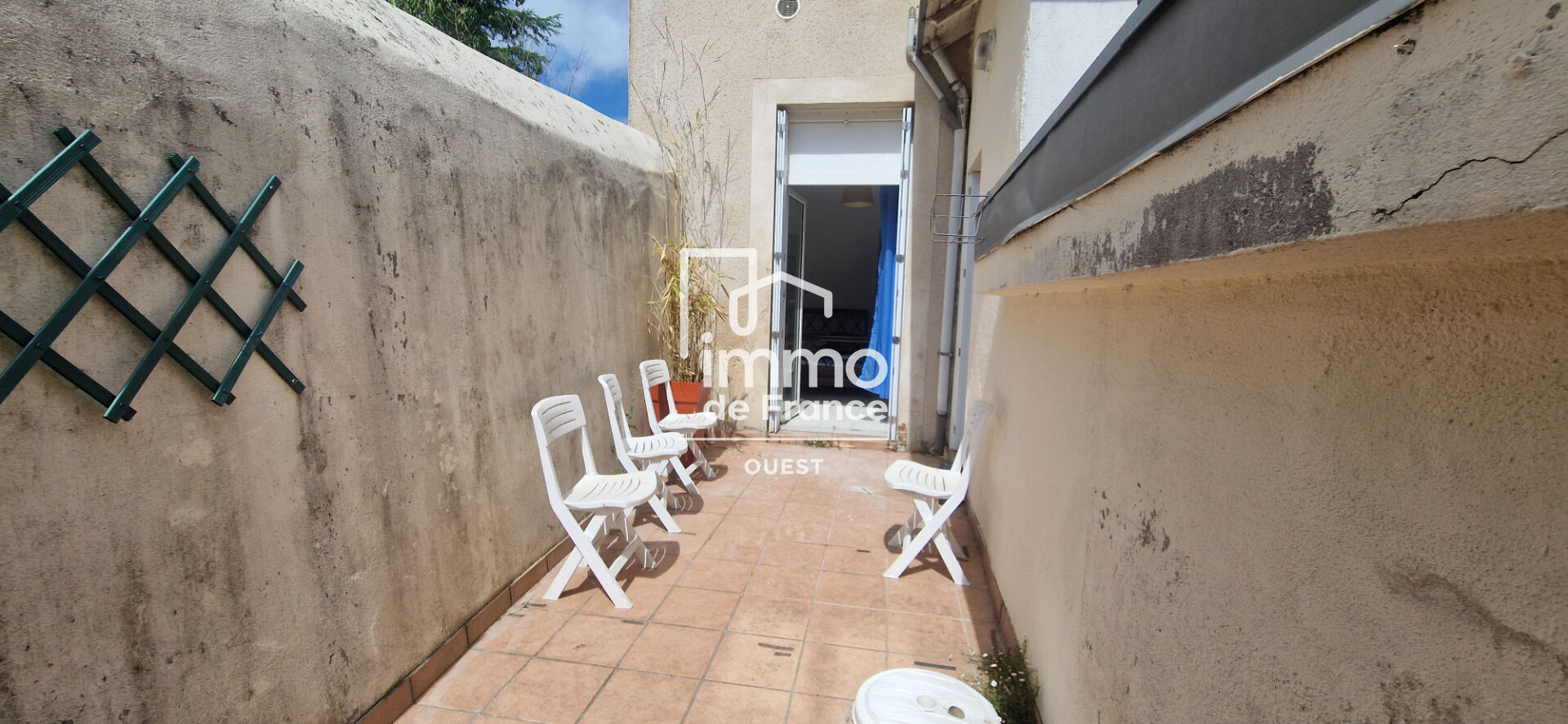 Photo T2 de 36m2 avec cour privative image 4/6