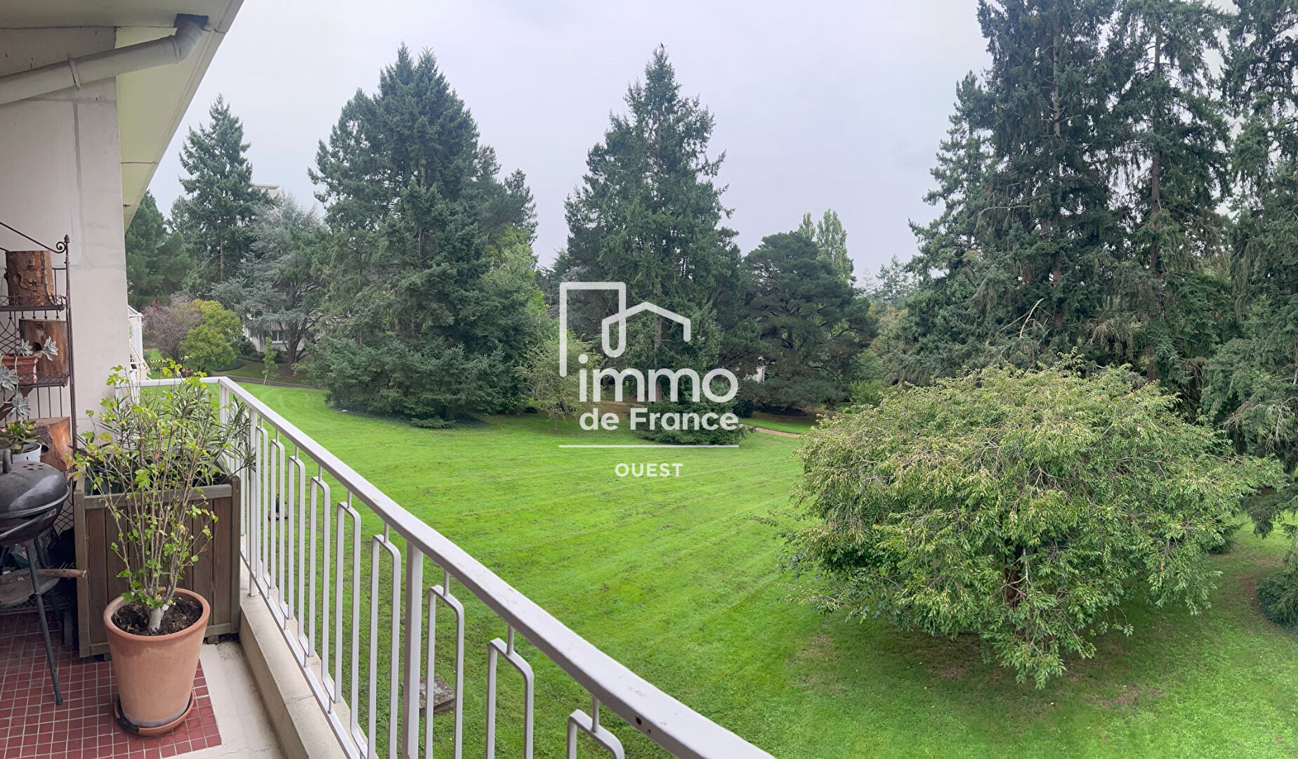 Appartement T3 - Val d'Or, Avrillé - Vue imprenable sur parc