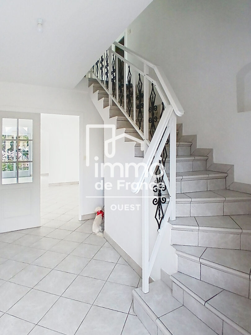 Photo BEAU PAVILLON CENTRE VILLE RIVE DROITE LAVAL image 5/5