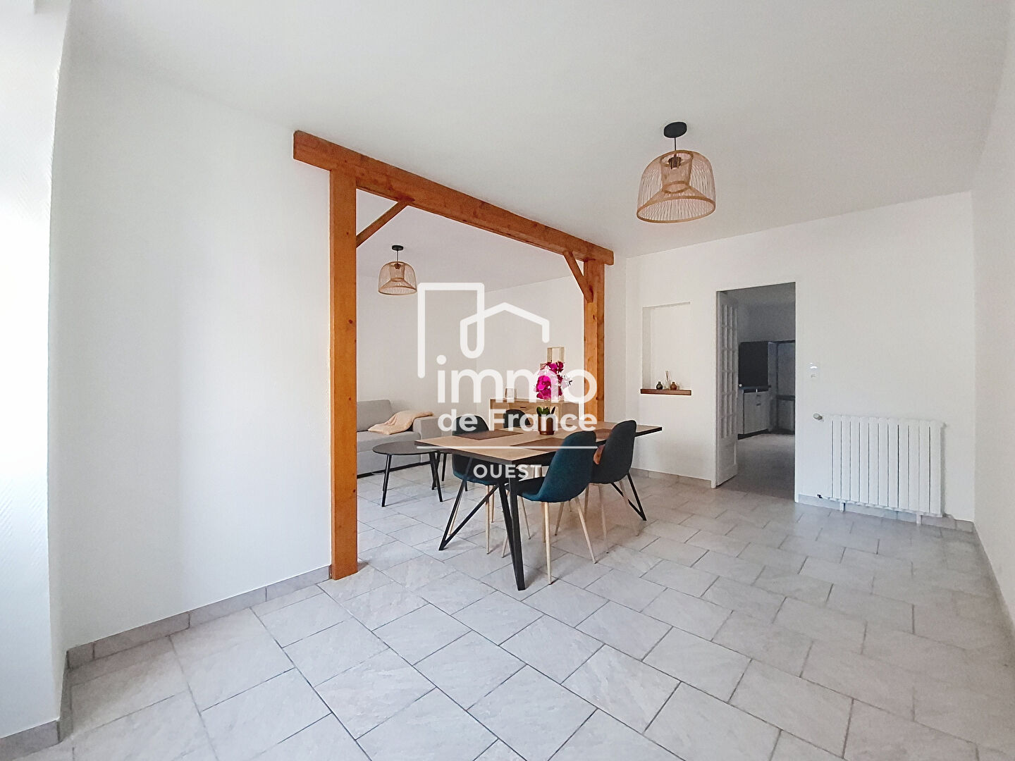 Maison  3 pièce(s) 83 m2