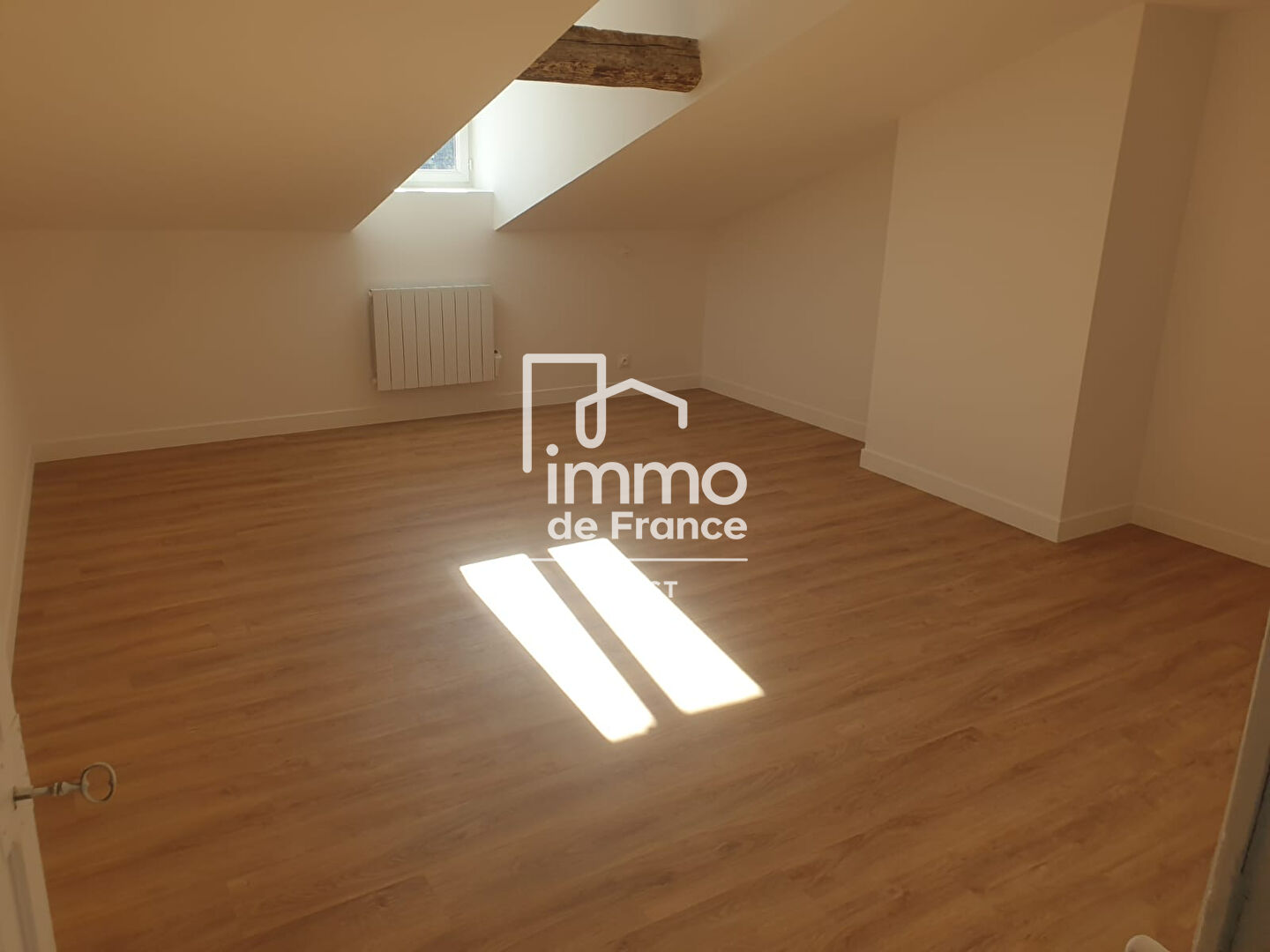 Photo Immeuble Laval 179m2 image 3/6