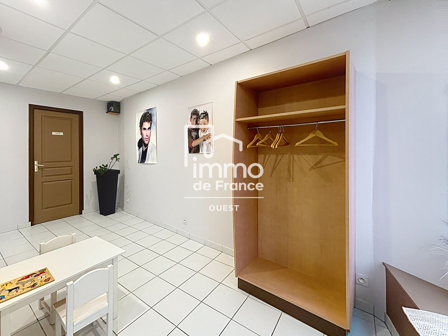 Photo Local commercial Meslay Du Maine image 2/4