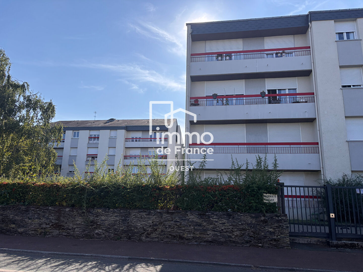 APPARTEMENT TYPE 2 SAINT LEONARD ANGERS