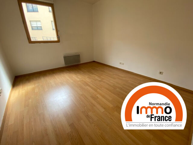 Photo LOGEMENT CONVENTIONNE - Soumis à conditions de ressources - ROUEN - F3 de 68,09 m² avec parking image 5/6