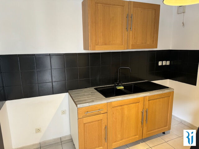 Photo LOGEMENT CONVENTIONNE - Soumis à conditions de ressources - ROUEN - F3 de 68,09 m² avec parking image 6/6