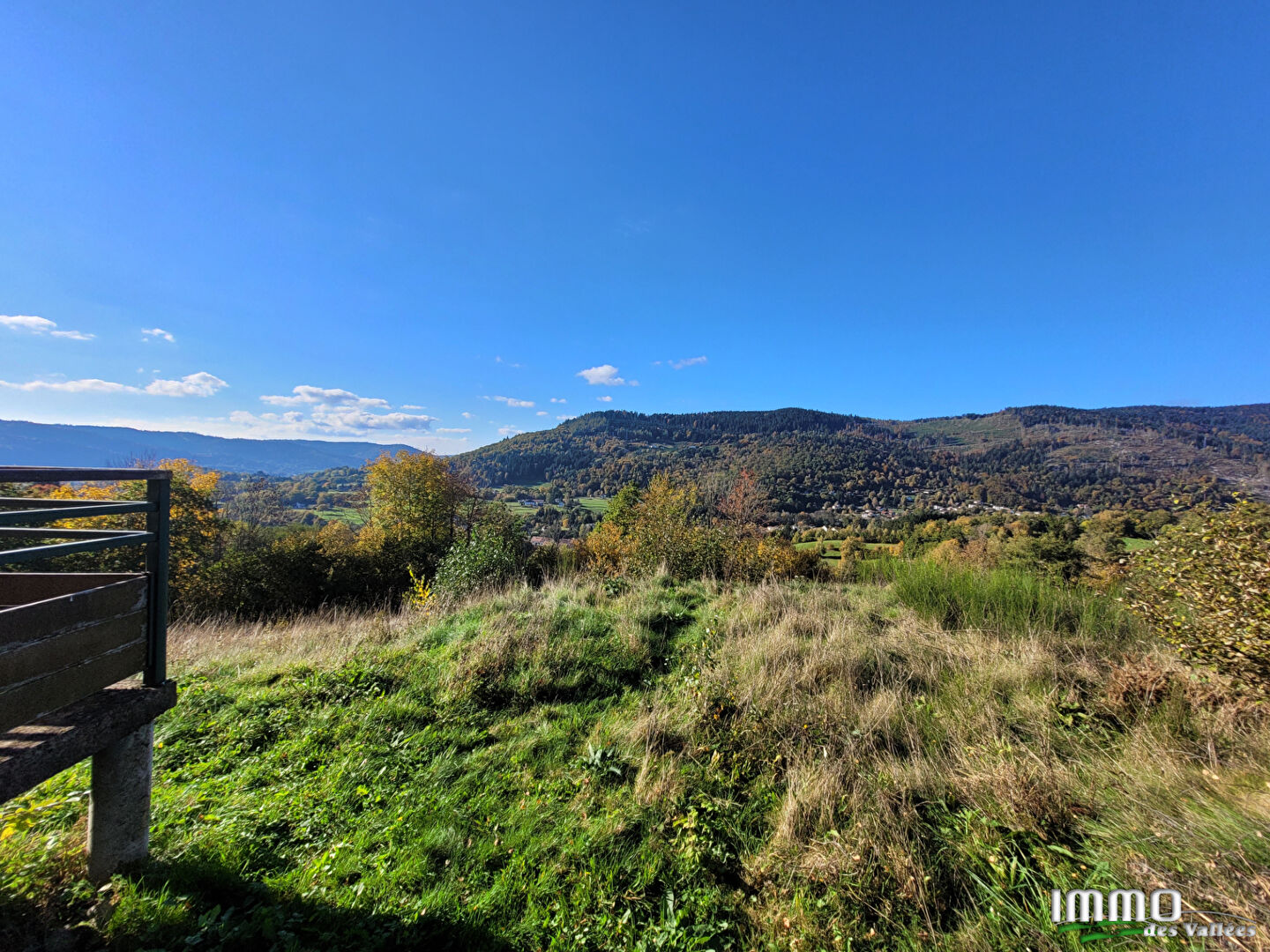 Photo Chalet en position dominante image 2/6