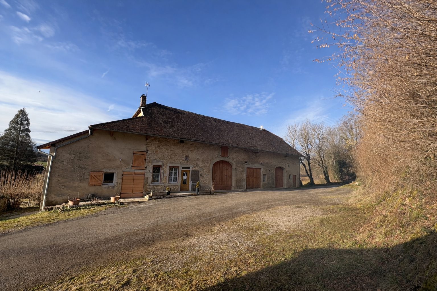 Agence immobilière de 
 Immobilac Franco Suisse - IMMOBILAC FRANCO SUISSE 
