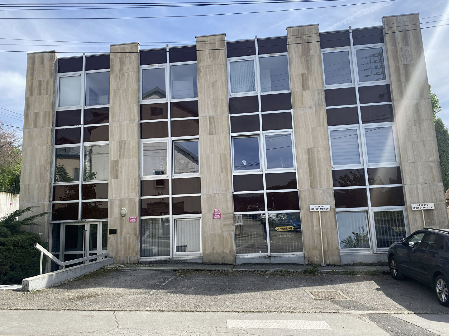 Agence immobilière de 
 Immobilac Franco Suisse - IMMOBILAC FRANCO SUISSE 
