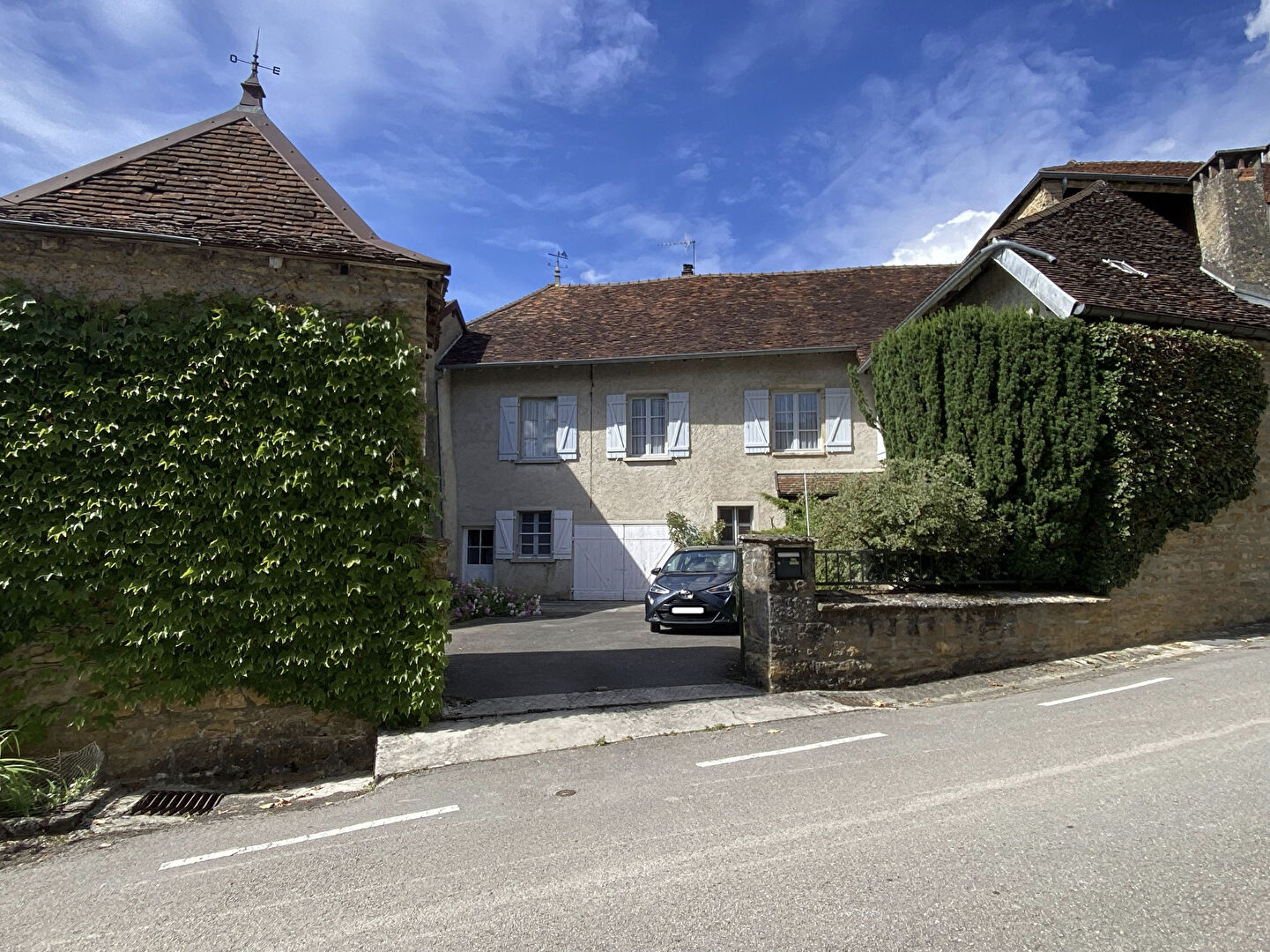 Agence immobilière de 
 Immobilac Franco Suisse - IMMOBILAC FRANCO SUISSE 
