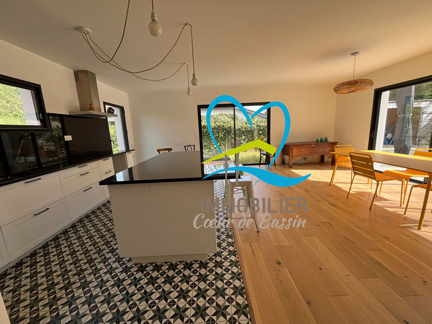 Photo Maison Andernos Les Bains 5 pièce(s) 131 m2 image 4/6