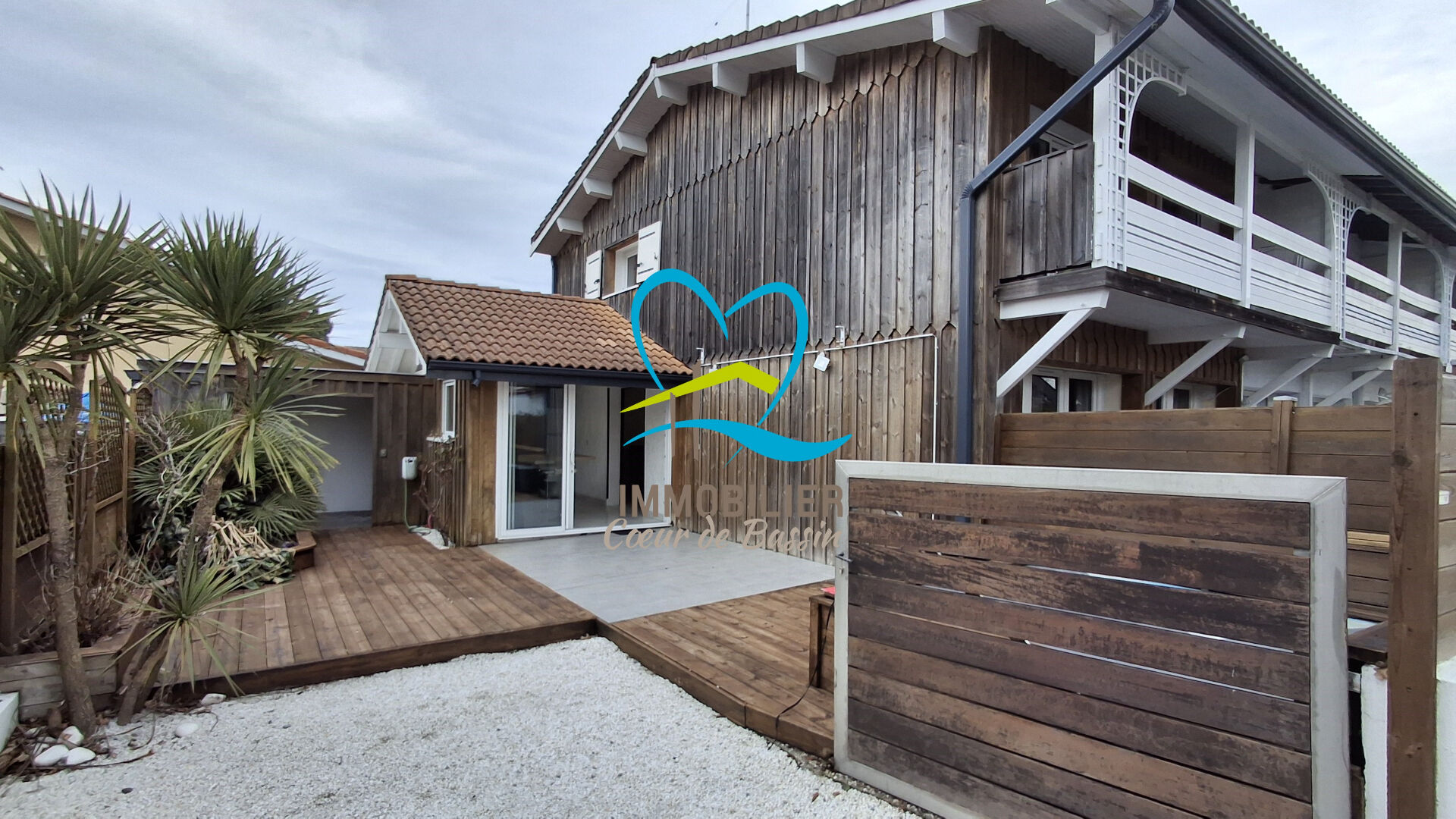 Photo Maison Ares 5 pièce(s) 105 m2 image 2/6