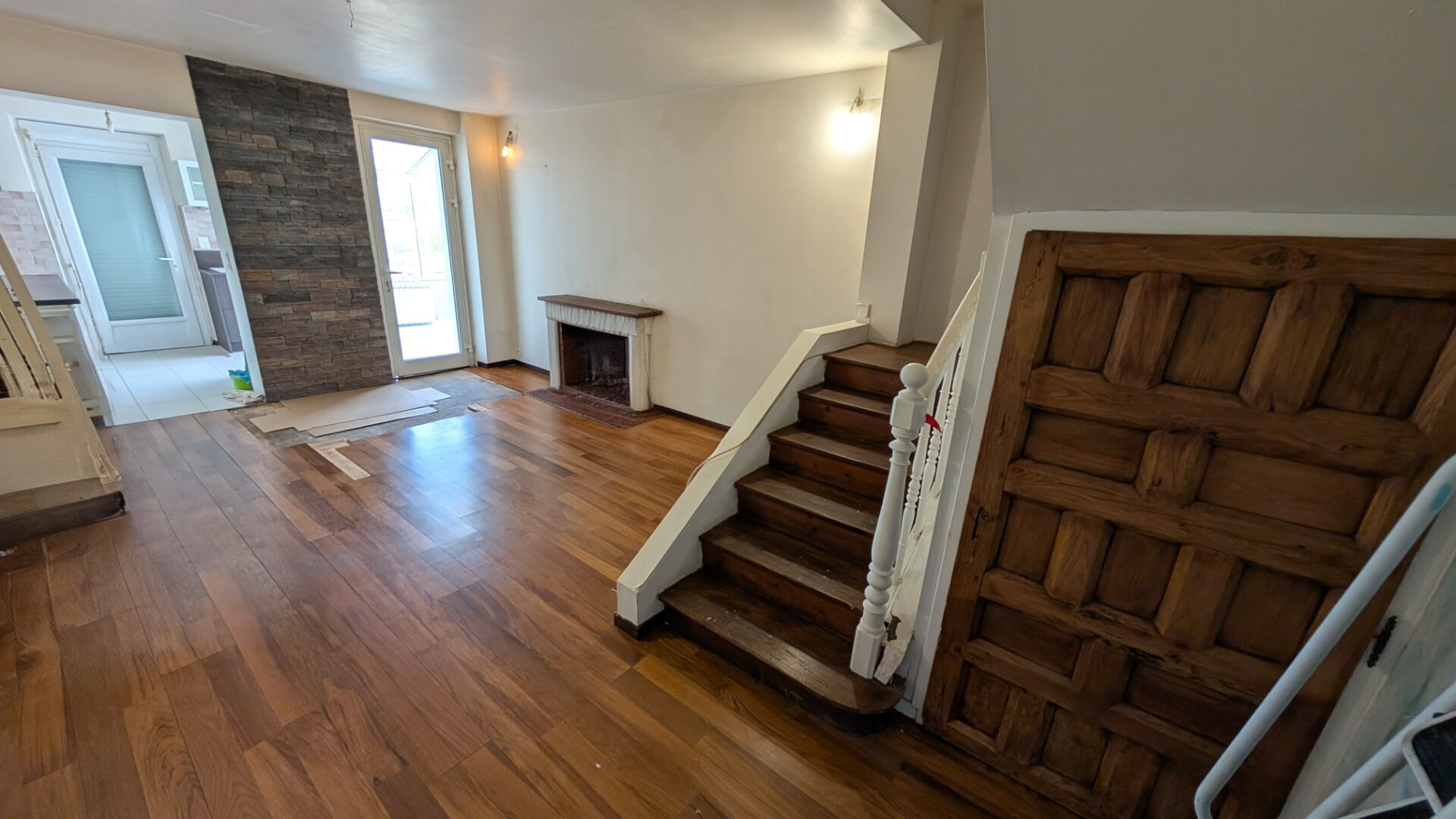 Photo Maison de villa à fort potentiel avec piscine et garage image 4/6