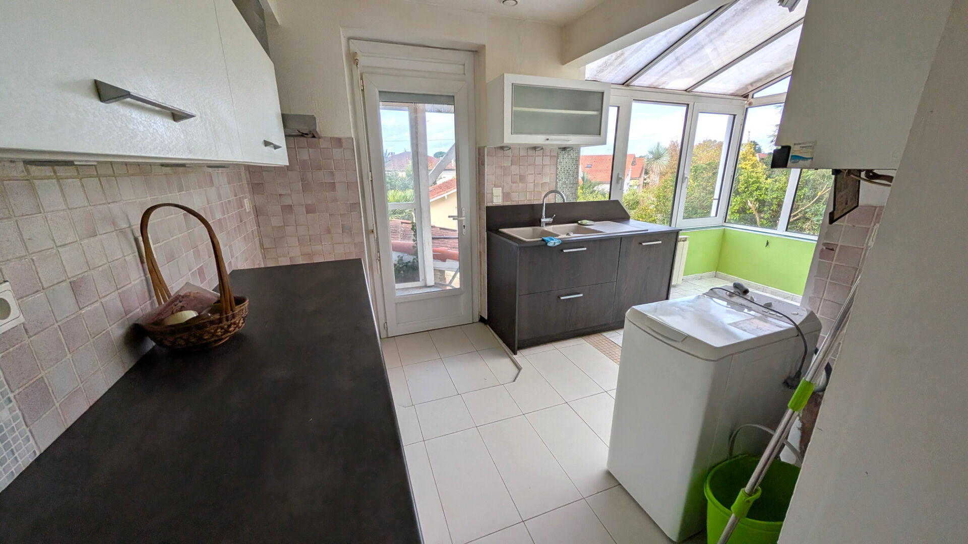 Photo Maison de villa à fort potentiel avec piscine et garage image 6/6