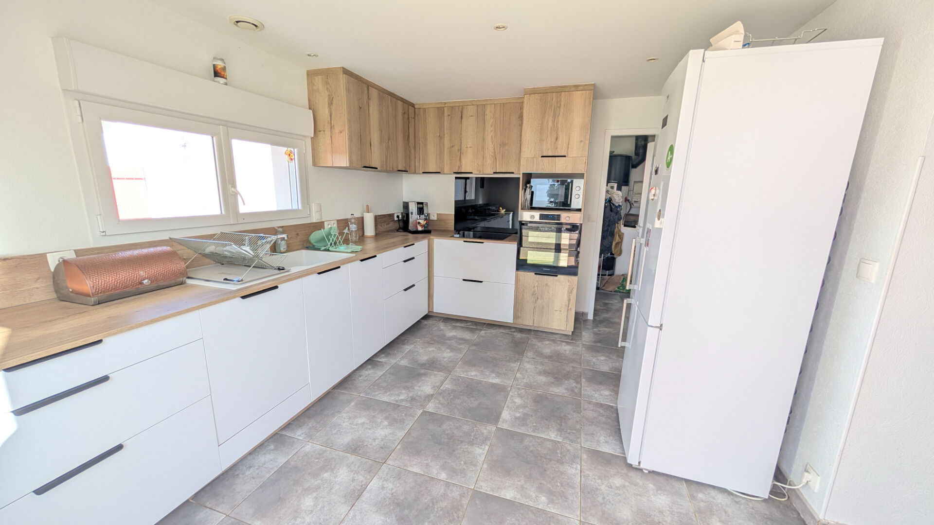 Photo Maison 6 pièces sur plus d'1ha de terrain avec piscine et dépendances image 6/6