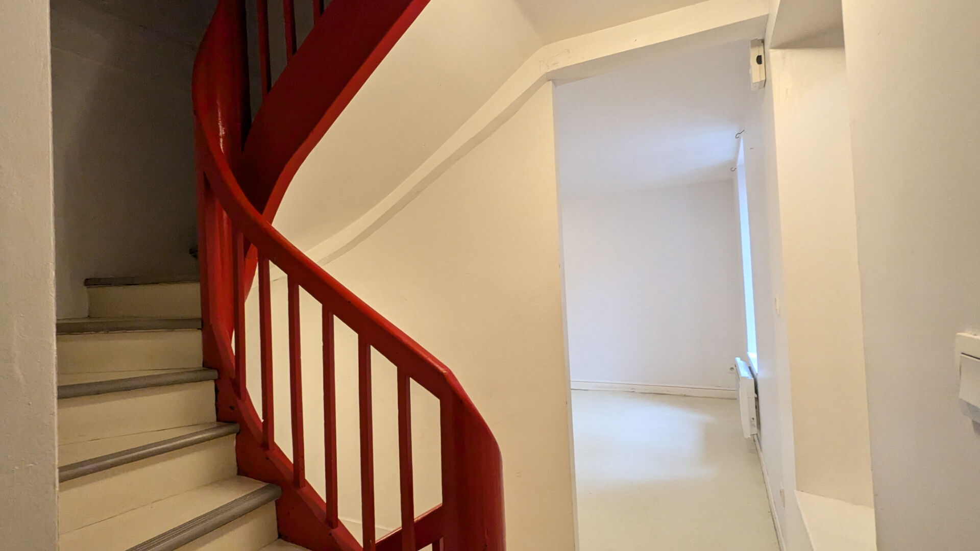 Photo Maison de ville d'environ 80m² avec 2 garages image 3/6