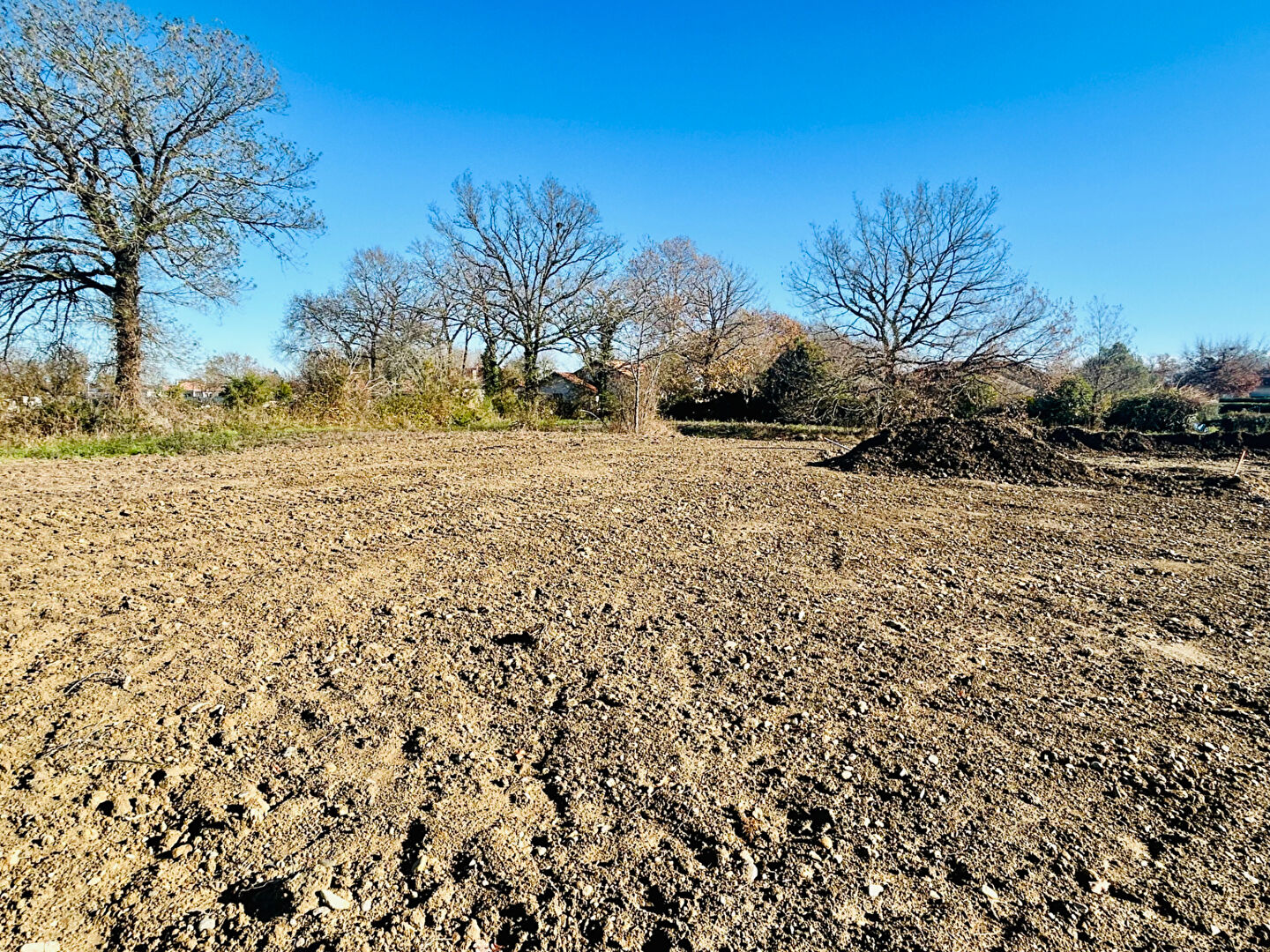 Terrain à bâtir Grenade Sur L Adour 790m2