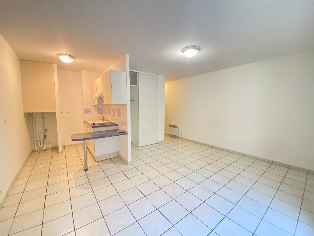 Photo Immeuble de 9 appartements entièrement loué image 5/6