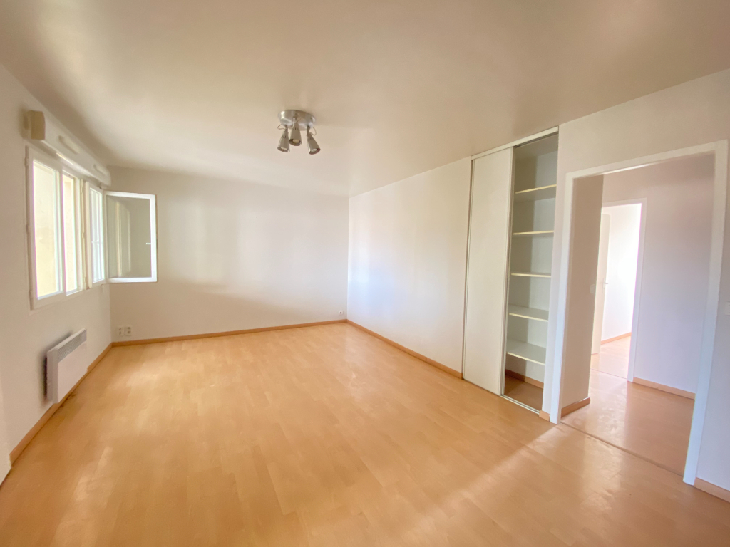 Photo Immeuble de 9 appartements entièrement loué image 6/6