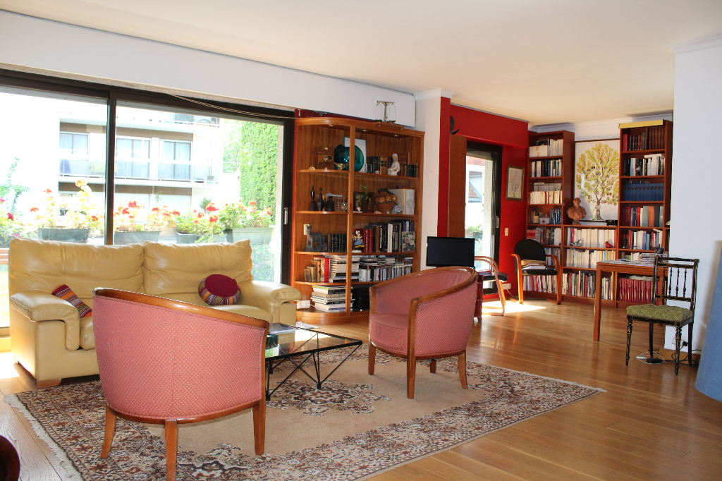 Vente Appartement de 6 pièces 132 m² - PARIS 75015 | IMMOBILIERE CONVENTION - AR photo2