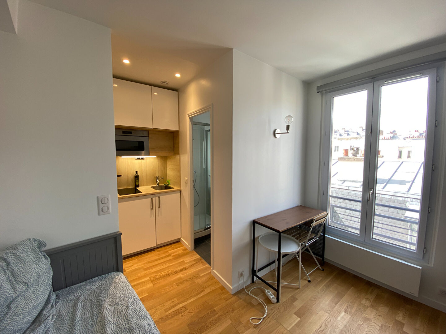 STUDIO MEUBLÉ- Levallois Perret - 12.66 m2