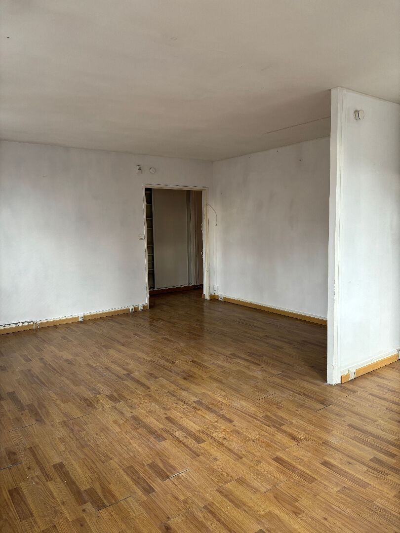 Photo Quartier Marais - Studio de 42.46 m2 loué VIDE - Rue Saint-Paul Paris 4ème image 2/6
